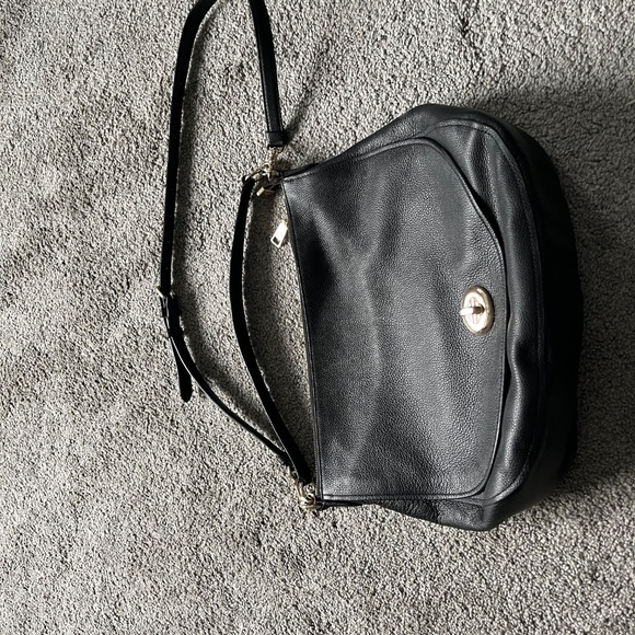 Coach crossbody - Picture 3 of 4